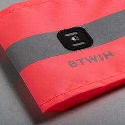 BTWIN BANDEAU DE VISIBILITE DE SAC JOUR NUIT ROSE FLUO 11 BTWIN BANDEAU DE VISIBILITE DE SAC JOUR NUIT ROSE FLUO -Vélo Matériel Magasin bandeau de visibilite de sac jour nuit rose fluo 2